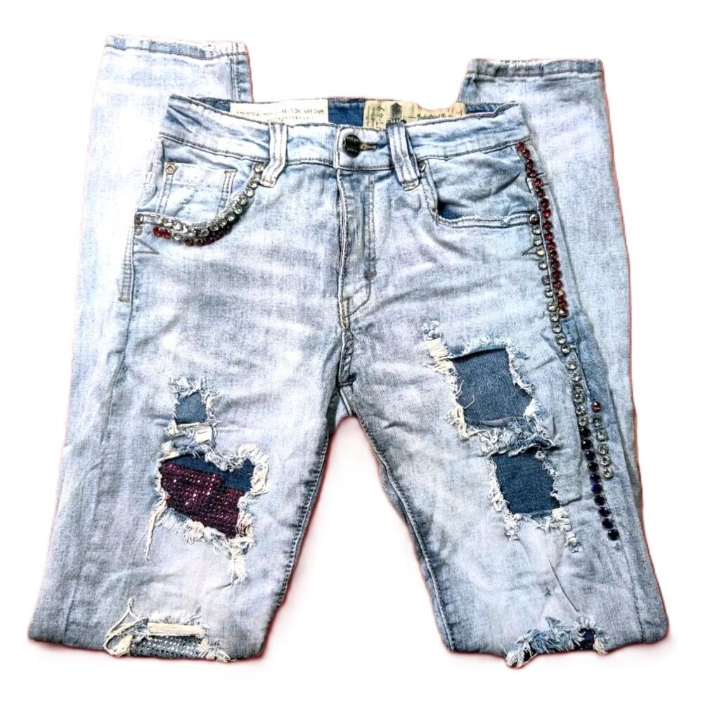 Industrial Indigo Jeans W30 L32 Light Wash Distressed Rhinestone Patch Denim